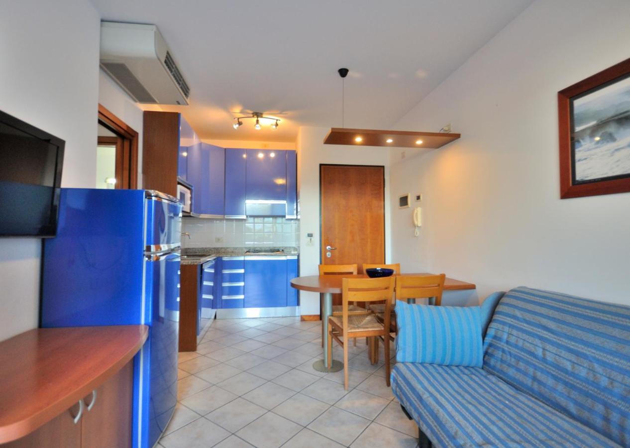 Residence Eurostar Bibione Bagian luar foto